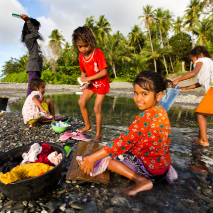 children-gathering-at-ocean-shoreline children-gathering-at-ocean-shoreline