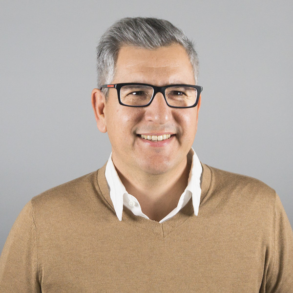 ricardo-crisantes-board-members